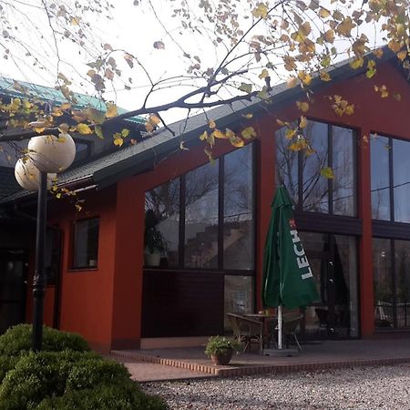 Bed & Breakfast Green Roof リバジョビツェ エクステリア 写真
